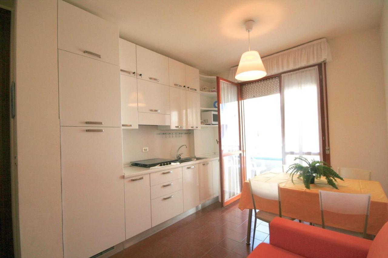 Appartement Ba- Althea - Piscina- à Lignano Sabbiadoro Extérieur photo